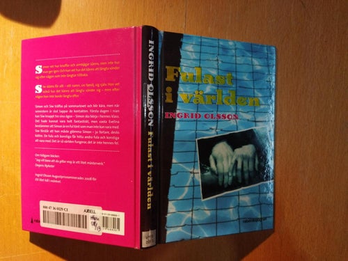 Fulast i världen av Ingrid Olsson. bok, Very Fine plus: BM