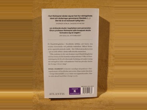 Handels: Maktelitens skola av Mikael Holmquist, 2019