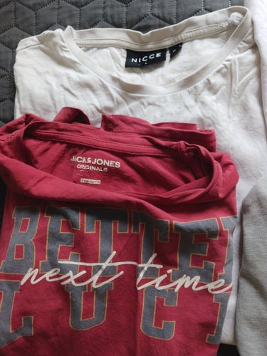 T-SHIRT OCH PIKE' TRÖJA