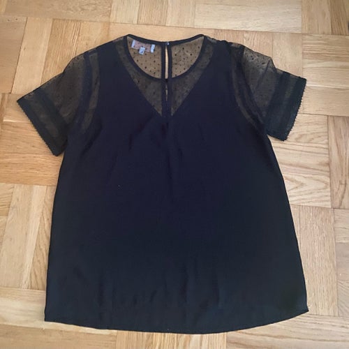 Grace & Mila svart blus, storlek S