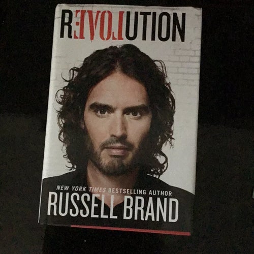 Revolution av Russell Brand