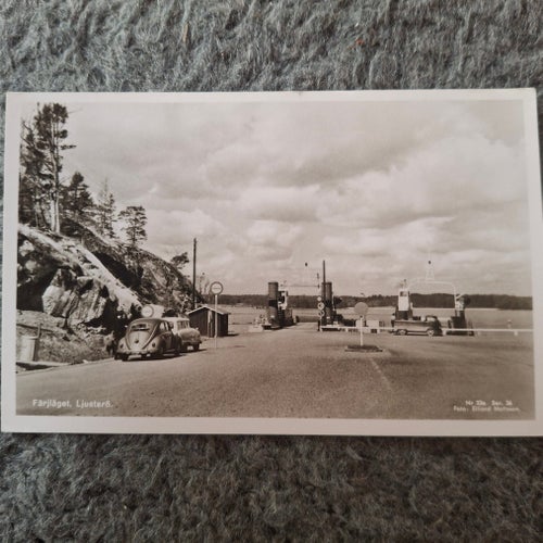 Vykort Färjeläget, Ljusterö,Elliord Mattsson,vägfärja,färja