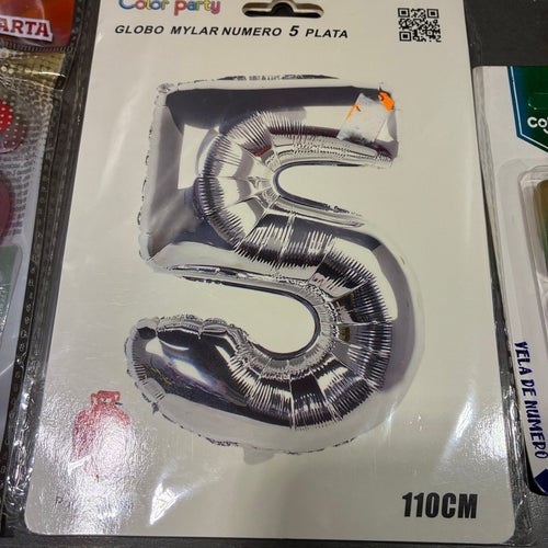 Partydekorationer! STORA ballonger, tårtfyrverkerier, tårtljus! 3, 5 och 6 år!