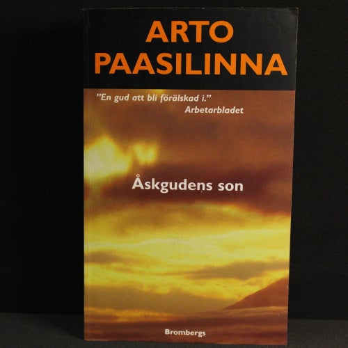 Arto Paasilinna - Åskgudens son