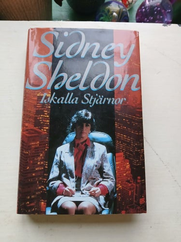 Iskalla Stjärnor - Sidney Sheldon