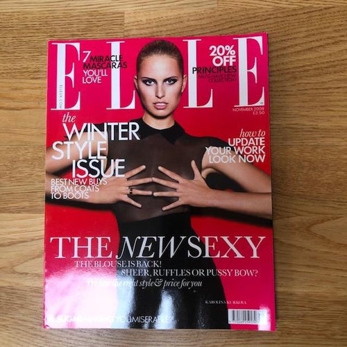 ELLE UK Magazine November 2008  - Model Karolina Kurkova Front Cover