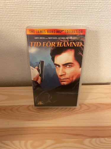 James Bond 007 - Tid för hämnd - VHS