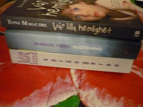 BOK 3 STYCKEN POCKET BÖCKER, MARKLUND: SPRÄGAREN, VOORS: ISLOSSNING, MAGUIRE: VÅ