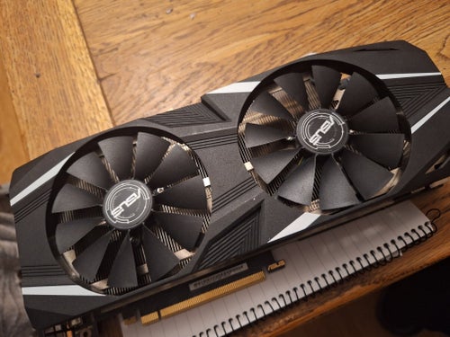 ASUS RTX 2080 8GB grafikkort – fungerar förmodligen / säljes enligt beskrivning