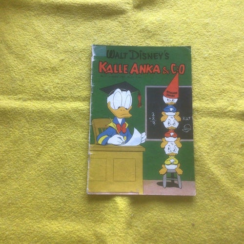 Kalle Anka, Nr 11, 1953, Skick VG, Tejp övre vänstra hörnet.