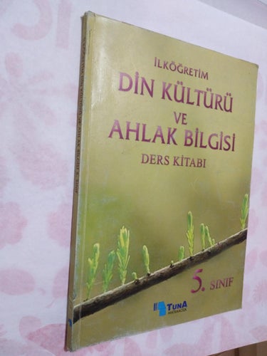Din Kulturu ve Ahlak Bilgisi ders kitabi 5 bok på turkiska lärobok i religion VF