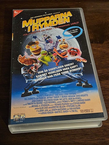 MUPPARNA I RYMDEN svensk tal .vhs