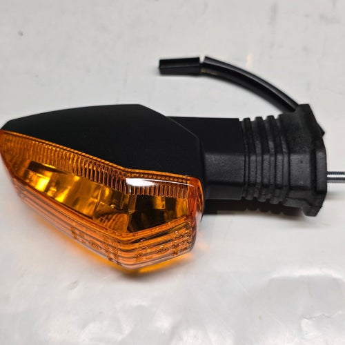 Blinkers höger fram SUZUKI GSX-R1000K3-4