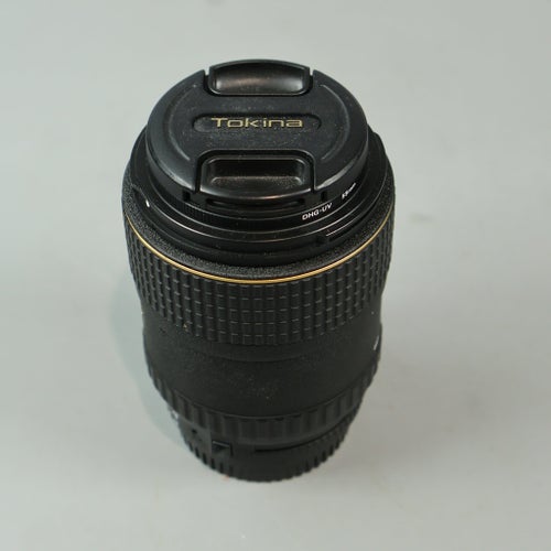 Tokina AT-X PRO MACRO 100mm f/2.8 D objektiv för Nikon F-mount