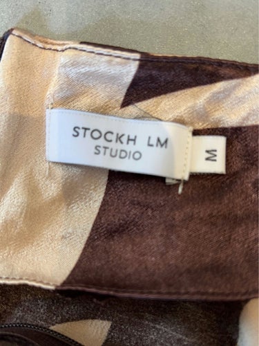 STOCKH LM-blus