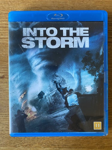Into The Storm BLURAY
