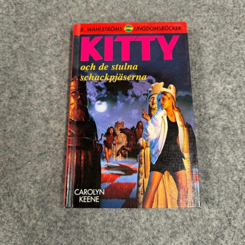 Carolyn Keene - Kitty och de stulna schackpjäserna