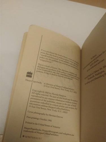 The legacy by Patricia Simpson. bok, pocket. Fine