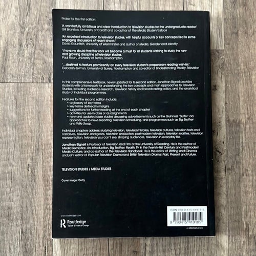 An Introduction to Television Studies - 2nd Edition av Jonathan Bignell (2004)