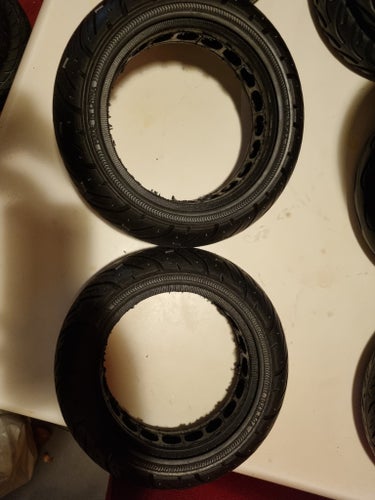 10 x 2,50 däck - punkterings fri däck för scooter