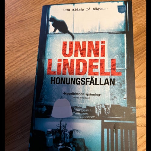 Honungsfällan av Unni Lindell, 2007