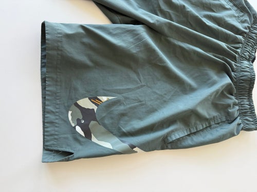 Nike gröna shorts Storlek S