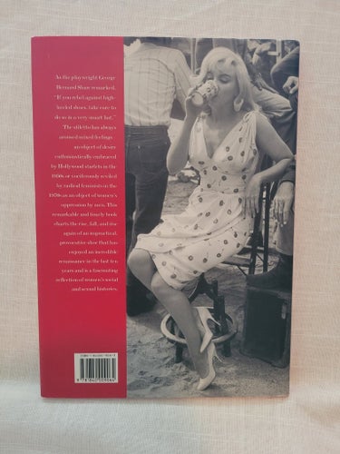 Stiletto av Caroline Cox, 2004