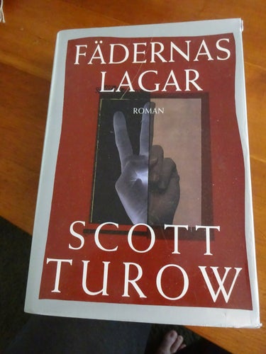 Mycket fin Scott Turow Fädernas Lagar inbunden