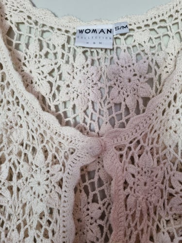 H&M naturvit väst, storlek S/M