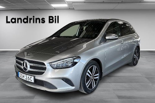 Mercedes-Benz B 200 d / Backkamera / Multibeam strålkastare / Navi