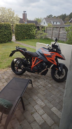 KTM 1290 Super Duke GT