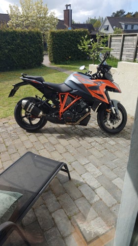KTM 1290 Super Duke GT
