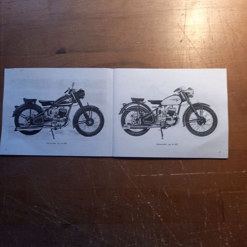 Instruktionsbok för Monark motorcyklar typ M 400 och M 402 samt M 405 och M 450
