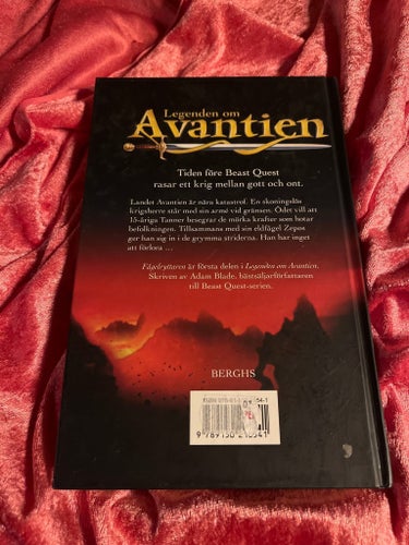 Fågelryttaren: Legenden om Avantien - Adam Blade