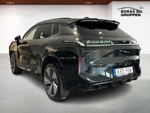 Lynk & Co 08 PHEV More