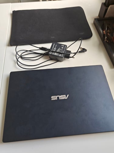 ASUS Laptop Intel Celeron N4500 4GB RAM