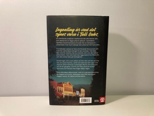 Välkommen till Tall Oaks - Chris Whitaker - 2023 - Inbunden