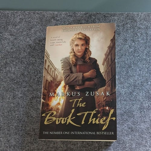 The Book Thief av Markus Zusak, 2013 roman bok pocketbok engelska novell