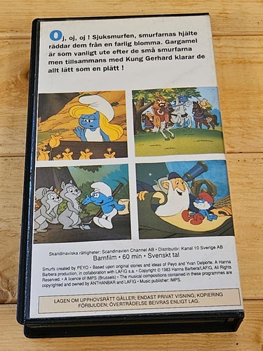 SMURF SKATTEN .. -VHS) svensk tal