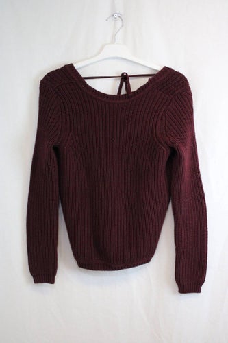 Gina tricot / Stickad tröja / Storlek S / Mörkröd