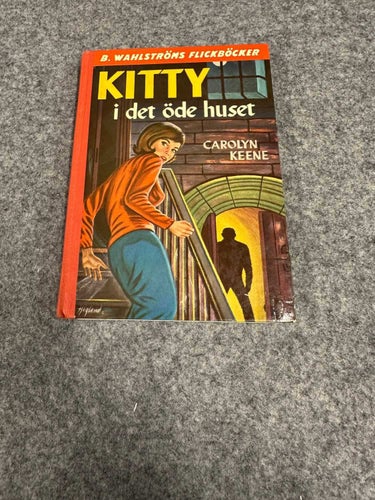 Carolyn Keene - Kitty i det öde huset