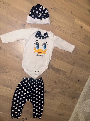 Daisy Duck Set - Body, Byxor & Mössa