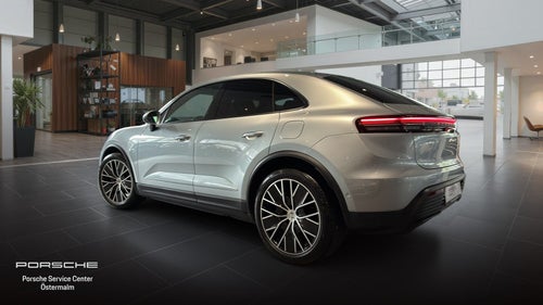 Porsche Macan 4