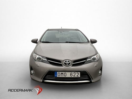Toyota Auris 1.6 132hk Executive Pano Kamera Navi Halvskinn