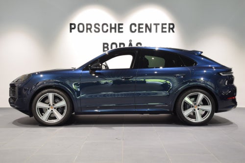 Porsche Cayenne E-Hybrid Coupé Black Edition / 1.99% RÄNTA