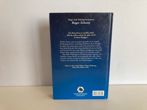 Skuggornas riddare - Amber-serie (del 9) -Roger Zelazny -2002 -Inbunden