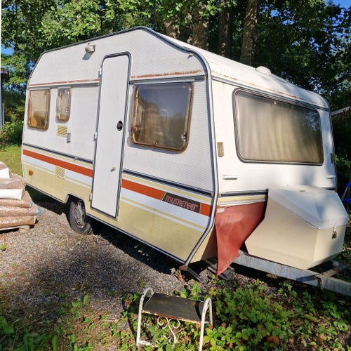 Veteran Husvagn Sprite Muskeeter längd 4.20 Årsmodell 1984 Skattebefriad