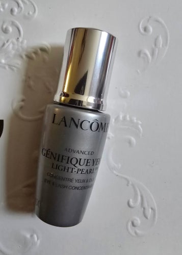 Lancôme Advanced Génifique Yeux Light-Pearl Eye &Lash Concentrate 5ml Värde220kr