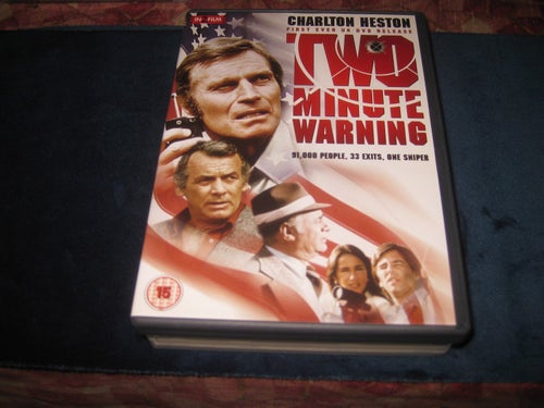 OOPPSS!-TWO MINUTE WARNING MED CHARLTON HESTON
