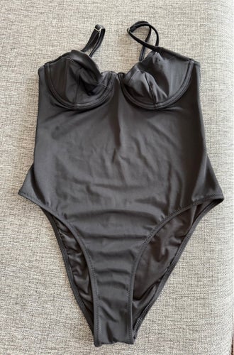 Victoria's Secret svart baddräkt, storlek S